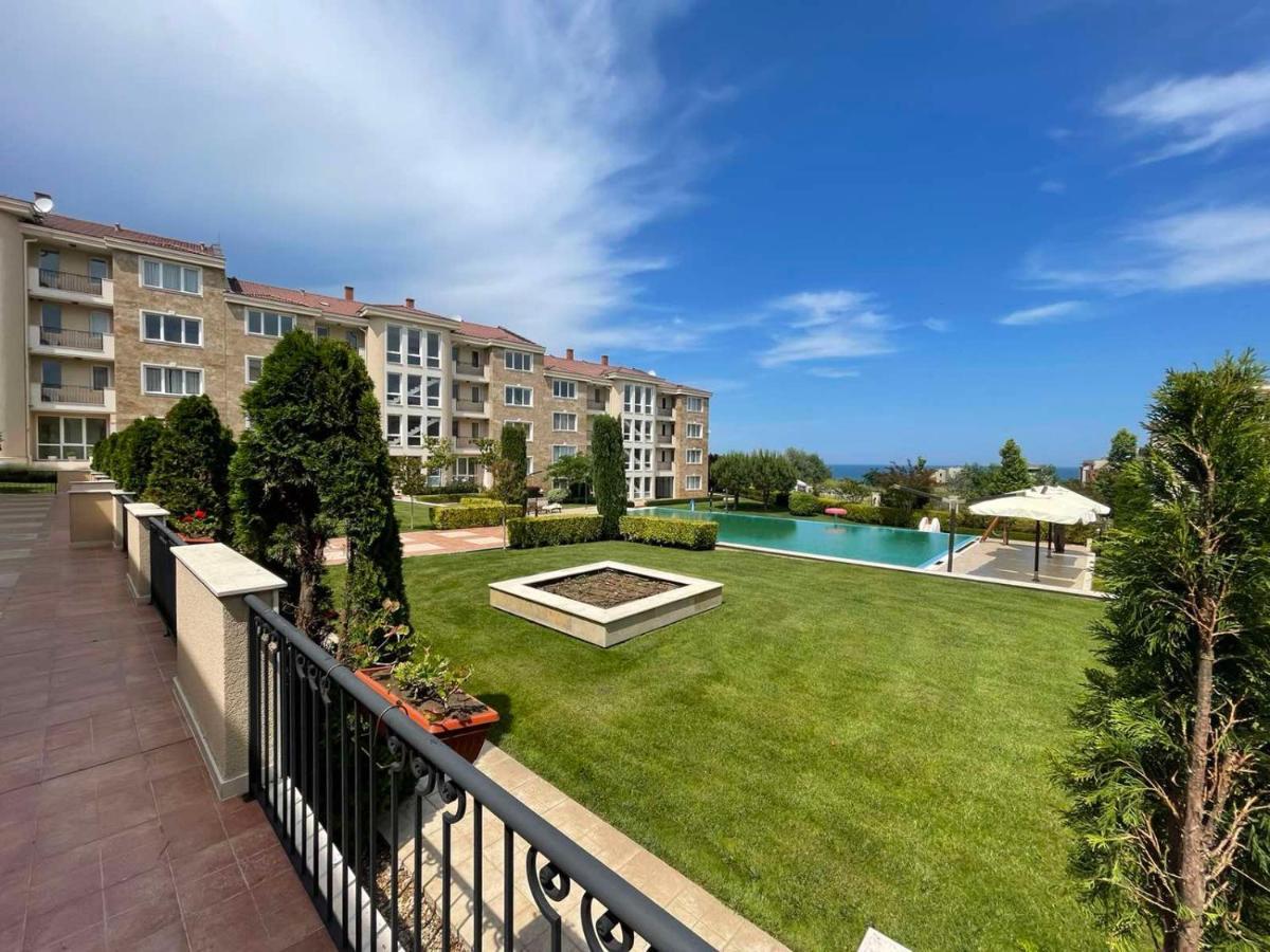 Provence Deluxe Apartment In Atia Resort Chernomorets Luaran gambar