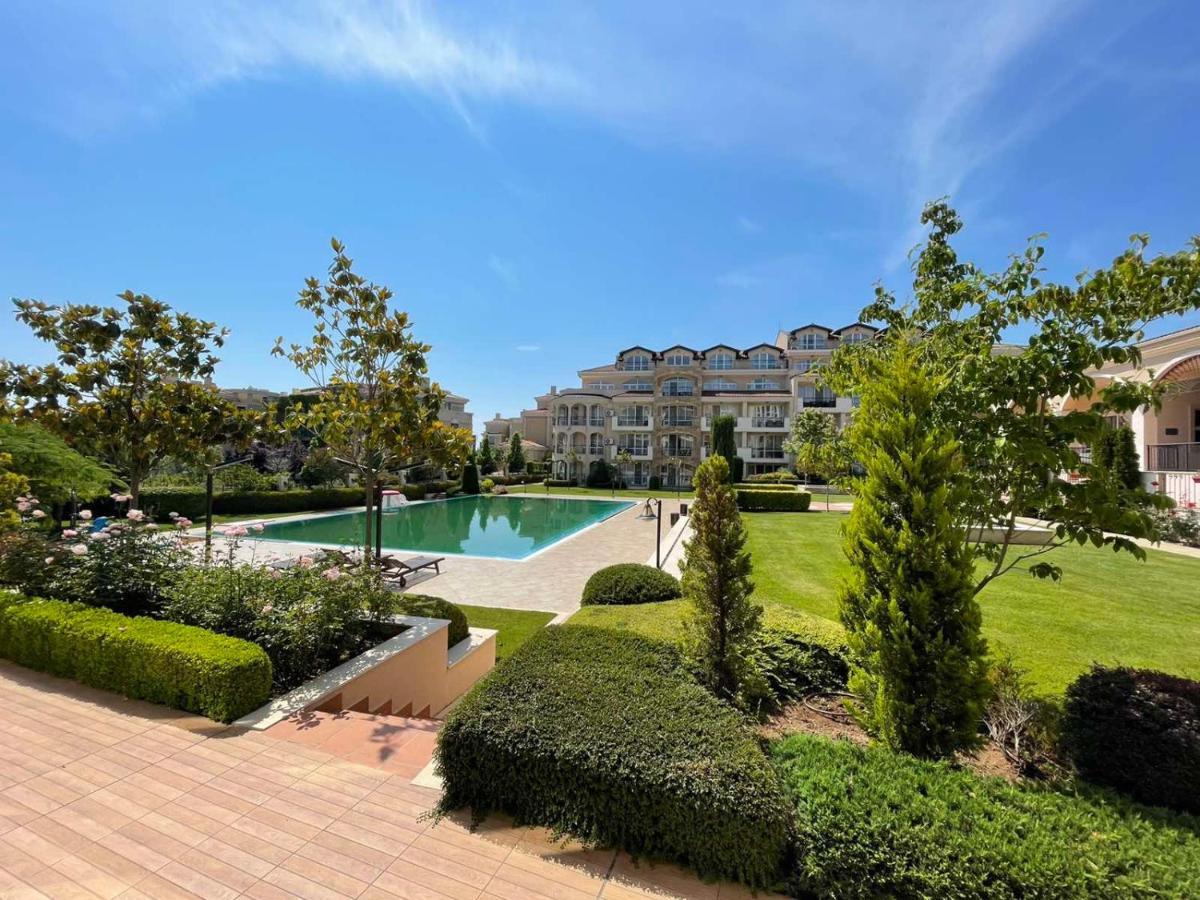 Provence Deluxe Apartment In Atia Resort Chernomorets Luaran gambar